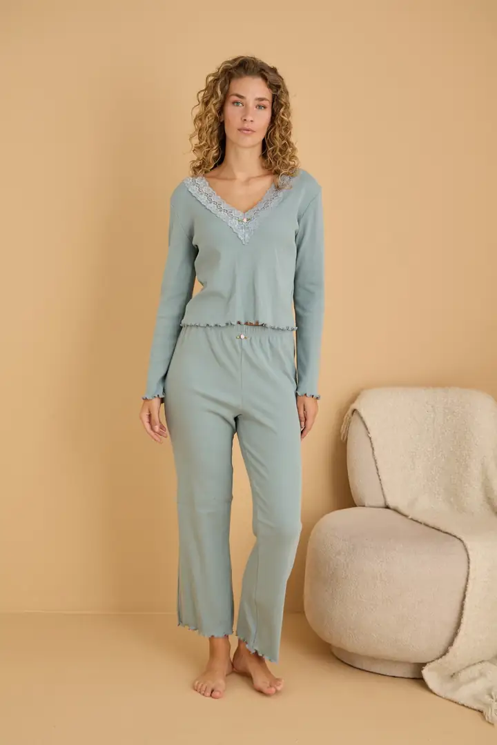 Pamuklu Dantelli Fitilli Örme Pijama Takım 25226005