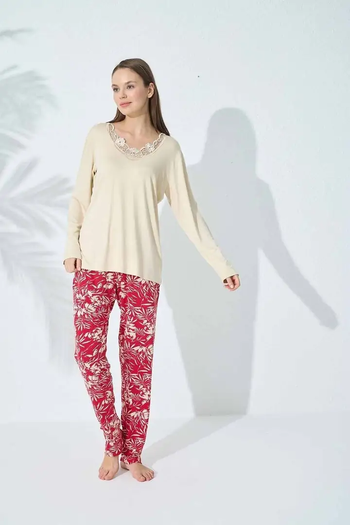 Güpür Detaylı Viskon Pijama Takım