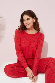 kırmızı ay desen