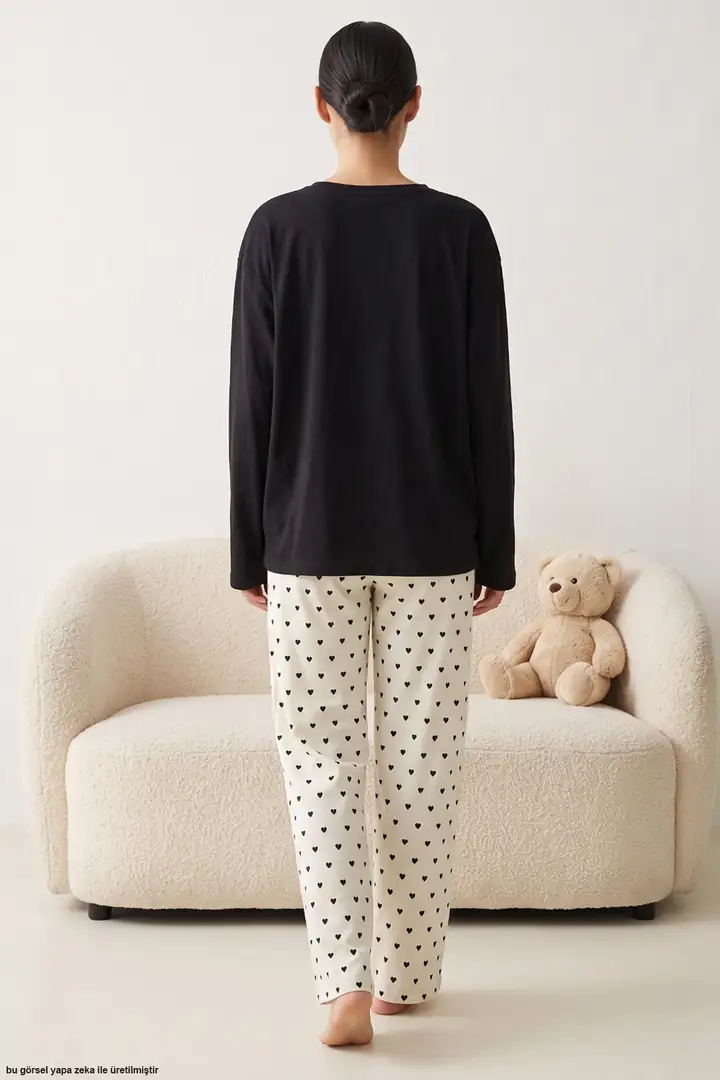 Desenli Pamuklu Örme Pijama Takım 8094