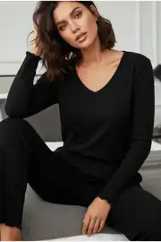 Siyah