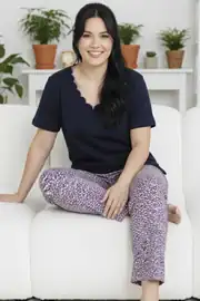 Lacivert