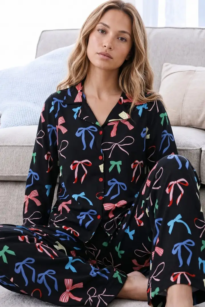 Desenli Termal Kumaşlı Ultra Soft Yumuşak Düğmeli Örme Pijama Takımı 26226104
