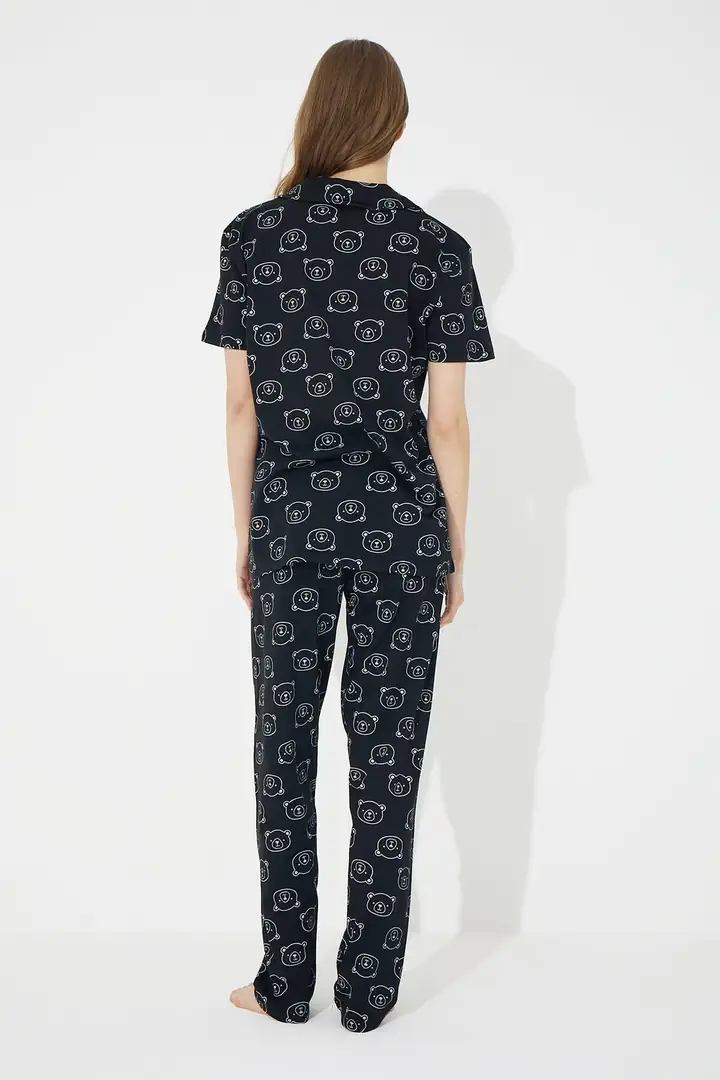 Kısa Kollu Pamuklu Düğmeli Pijama Takımı