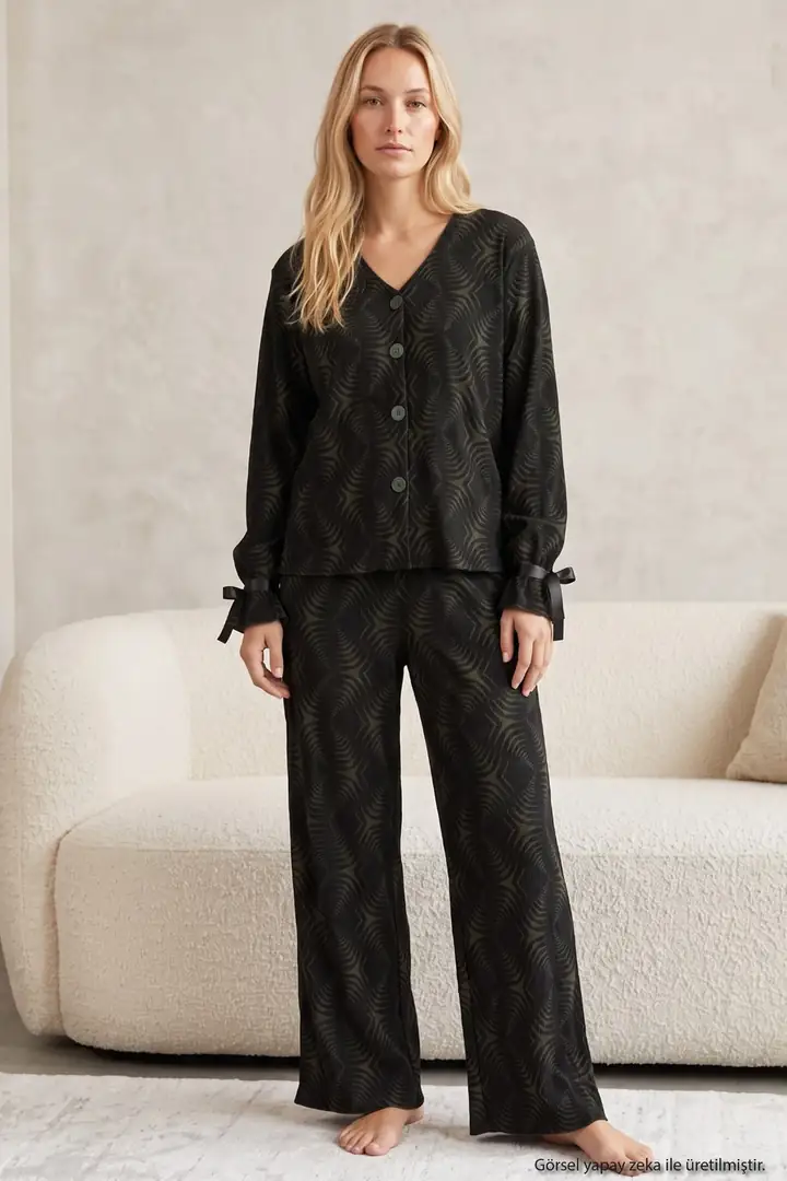 Desenli Bürümcük-Krınkıl Kurdele Detaylı Düğmeli Hırka Pijama Takım 26223921