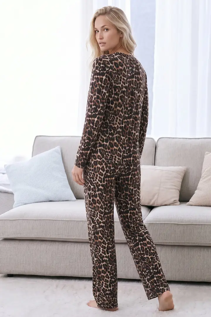 Desenli Termal Kumaşlı Ultra Soft Yumuşak Örme Pijama Takımı 26226303