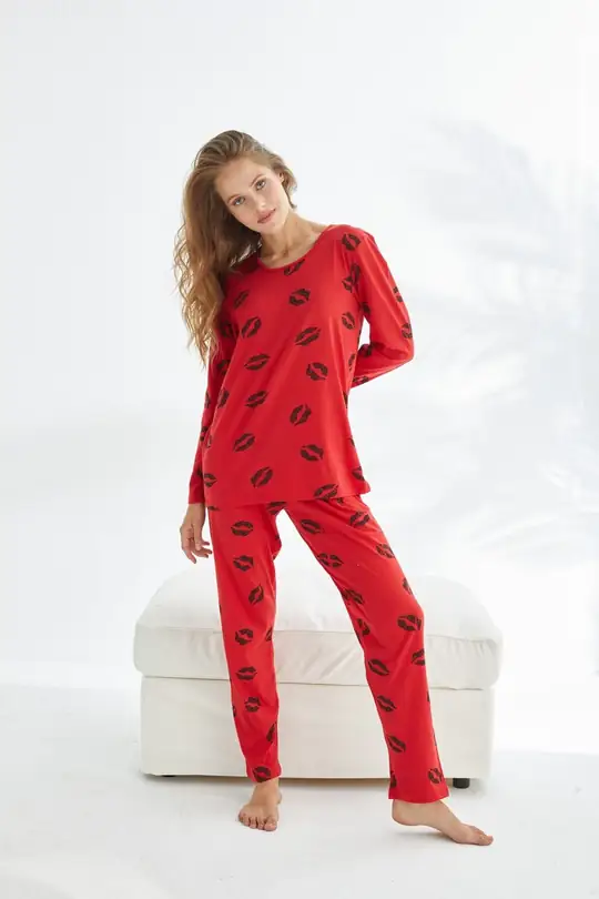 Pamuklu Pijama Takımı - kırmızı siyah dudak