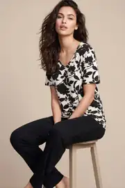 Siyah