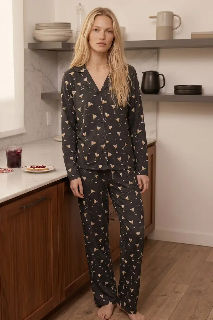 Desenli Termal Kumaşlı Ultra Soft Yumuşak Düğmeli Örme Pijama Takımı 26226110