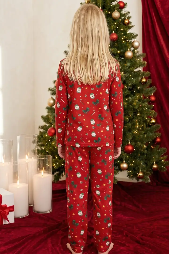 Yılbaşı Temalı Desenli Termal Kumaşlı Ultra Soft Yumuşak Örme Pijama Takımı 26226908