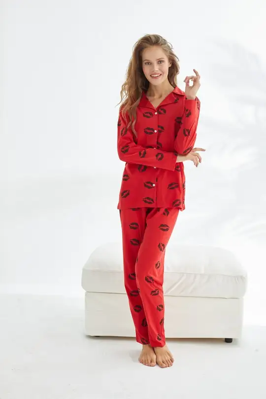 Pamuklu Düğmeli Pijama Takımı - kırmızı siyah dudak