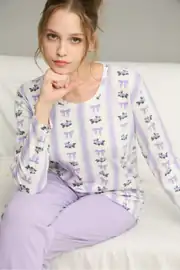 Lila