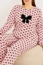 Pembe