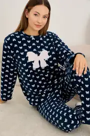 Lacivert