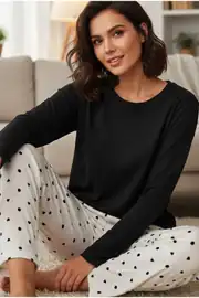 beyaz siyah kalp puan