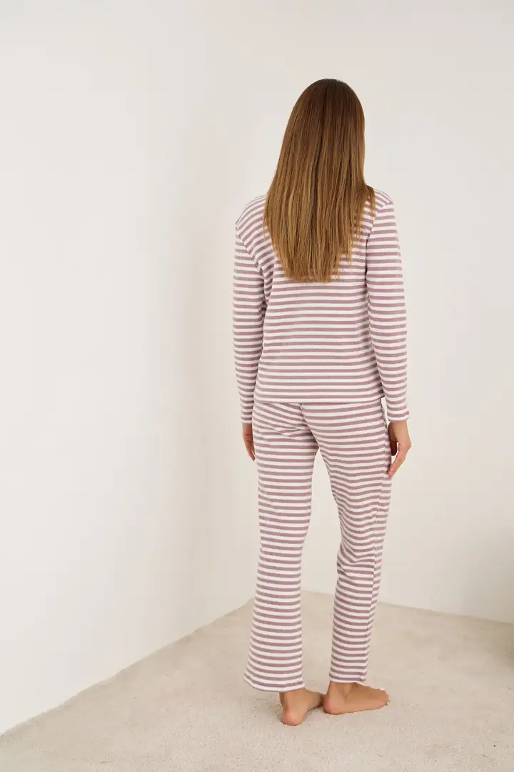 Düğmeli Fırçalı Soft Fitilli Kaşkorse Hırka Pijama Takım 25224039