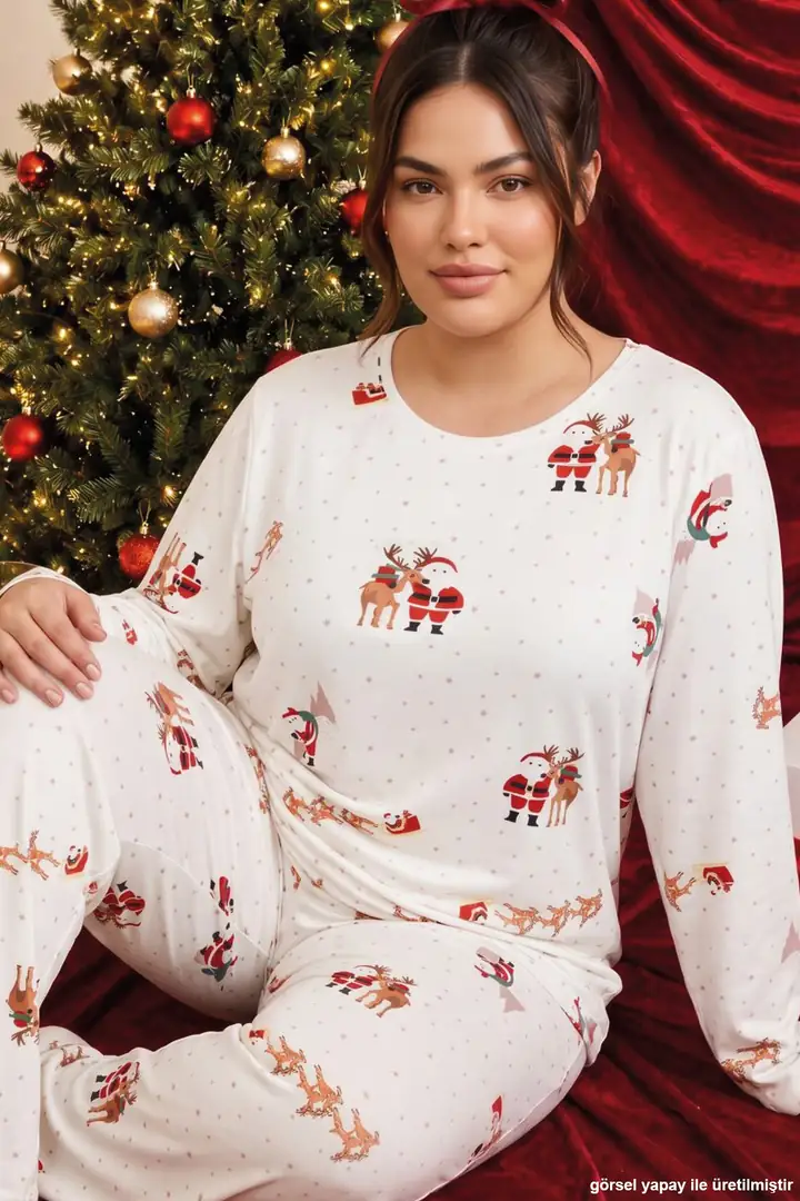 Ekru Yılbaşı Temalı Termal Kumaşlı Ultra Soft Yumuşak Büyük Beden Battal Boy Örme Pijama Takımı 26226729