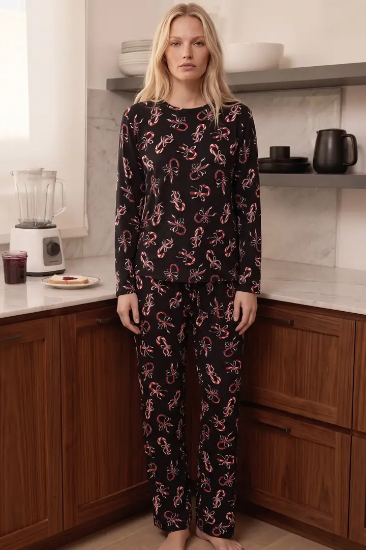 Desenli Termal Kumaşlı Ultra Soft Yumuşak Örme Pijama Takımı 26226321
