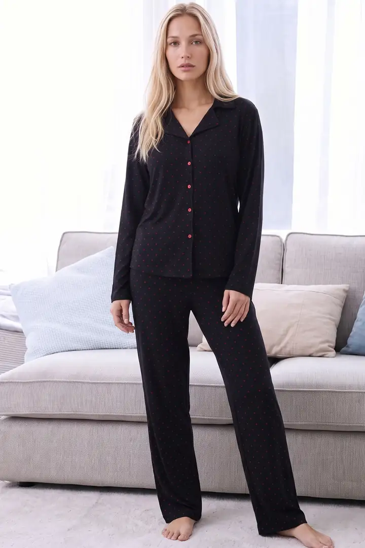 Siyah Desenli Termal Kumaşlı Ultra Soft Yumuşak Düğmeli Örme Pijama Takımı 26226129