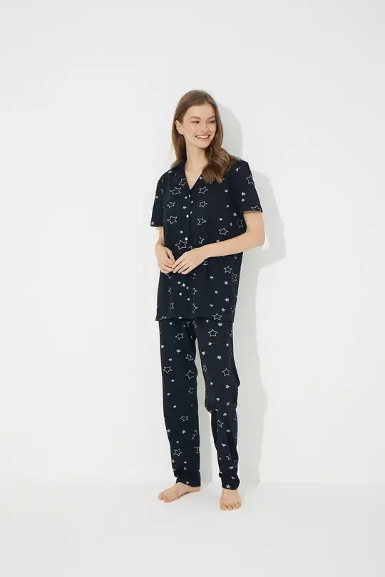 Kısa Kollu Pamuklu Düğmeli Pijama Takımı - siyah beyaz yıldız