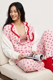 pembe kırmızı kalp