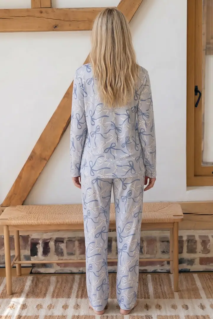 Desenli V Yaka Viskon Örme Pijama Takım 26224665