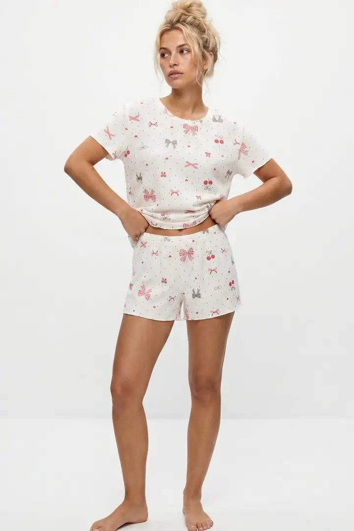 Bisiklet Yaka Yumuşak Tuşe Yazlık Fitilli Pamuklu Örme Şortlu Pijama Takım 7998