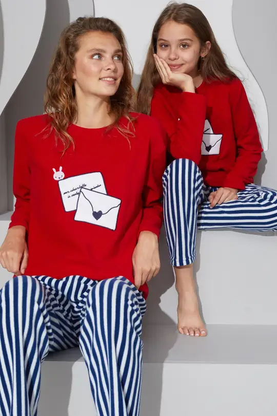 Alt-Üst Polar Pijama Takım 24223087 - Kırmızı
