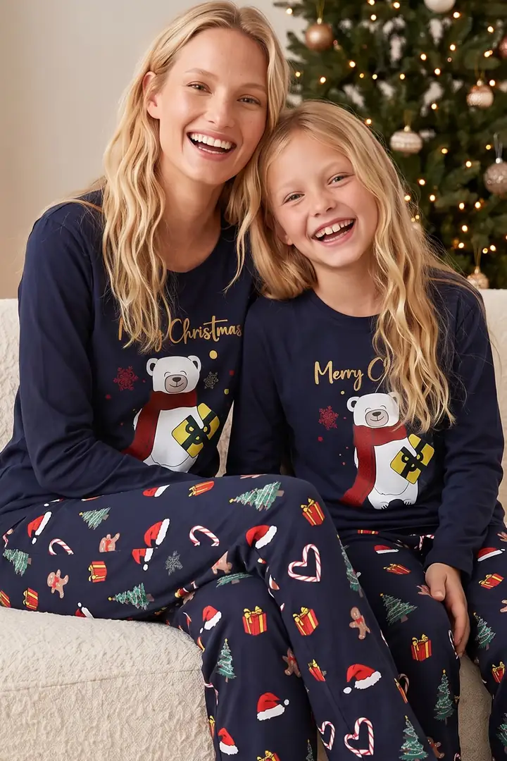 Yılbaşı Temalı Pamuklu Likralı Örme Pijama Takım 26241177